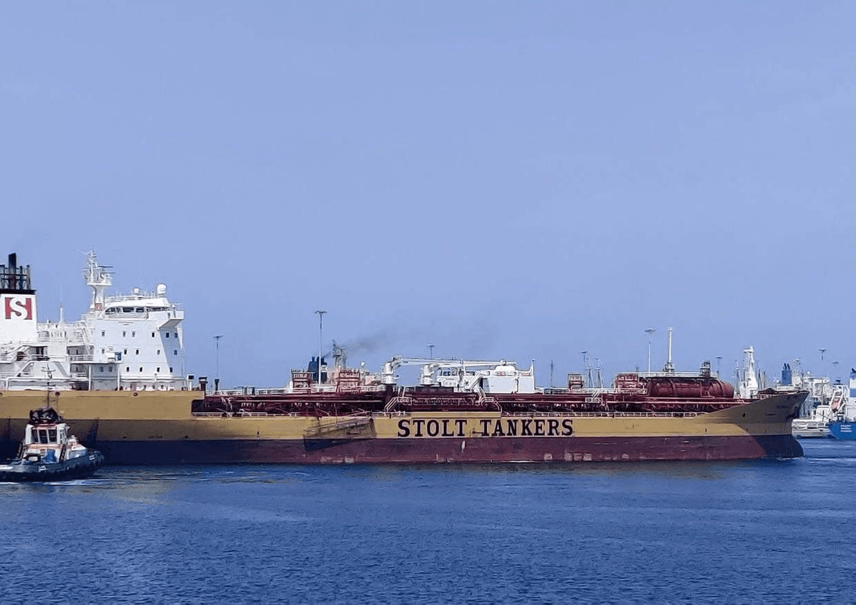 Venora Oil & Gas tanker vessel at berth
